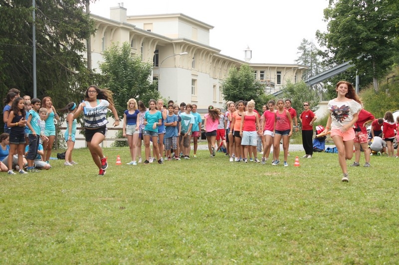 Village Camps International Summer Camp Leysin, Switzerland 2025-08-09 https://www.villagecamps.com/journals_admin/images/694-42-festival friday (383).jpg